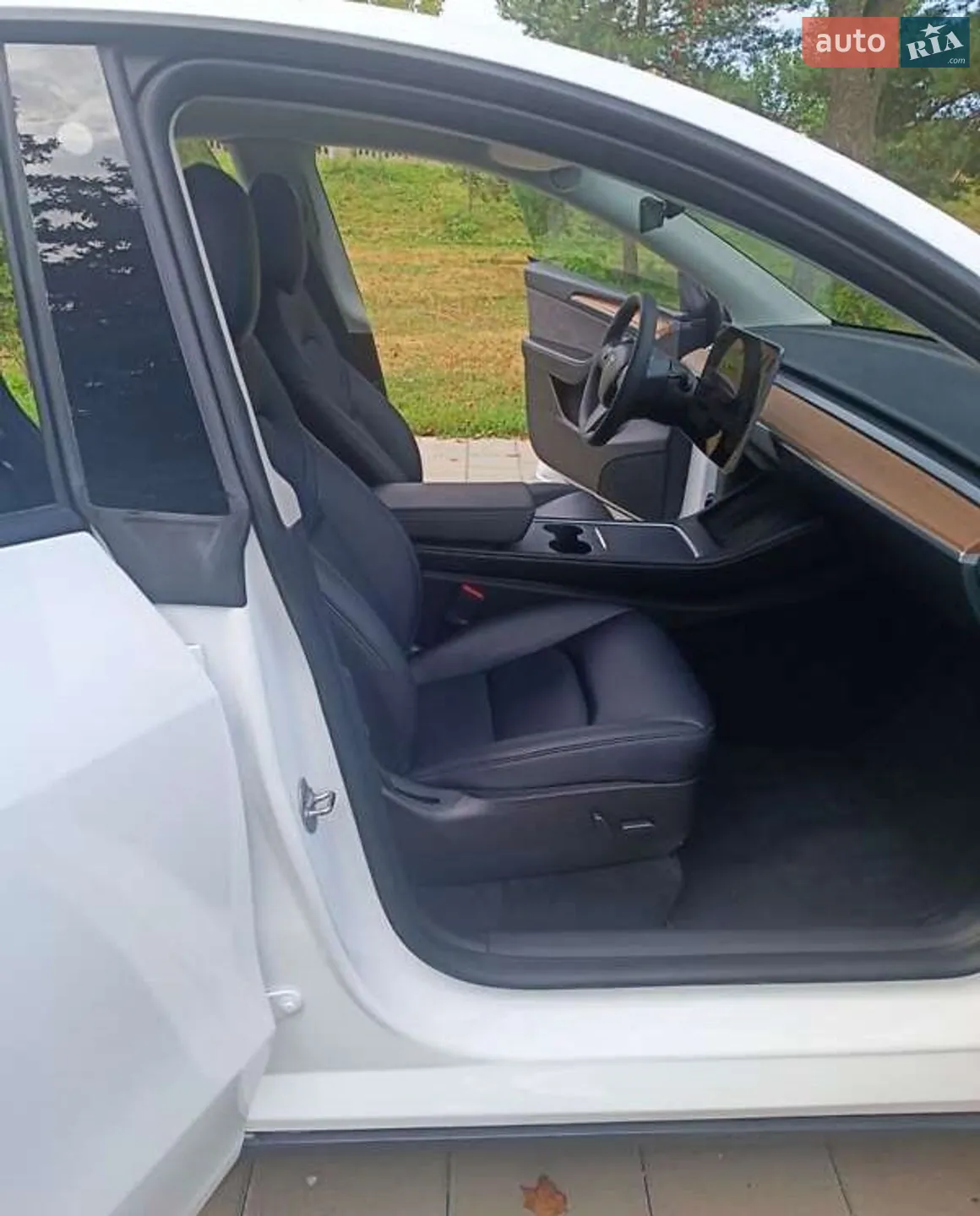 2022 Tesla Model Y - мініатюра 19