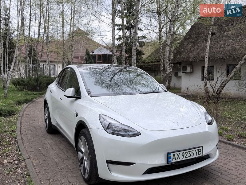 Внедорожник / Кроссовер Tesla Model Y 2022 в Харькове