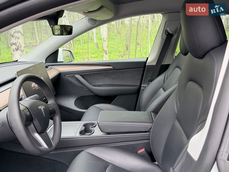 Внедорожник / Кроссовер Tesla Model Y 2022 в Харькове
