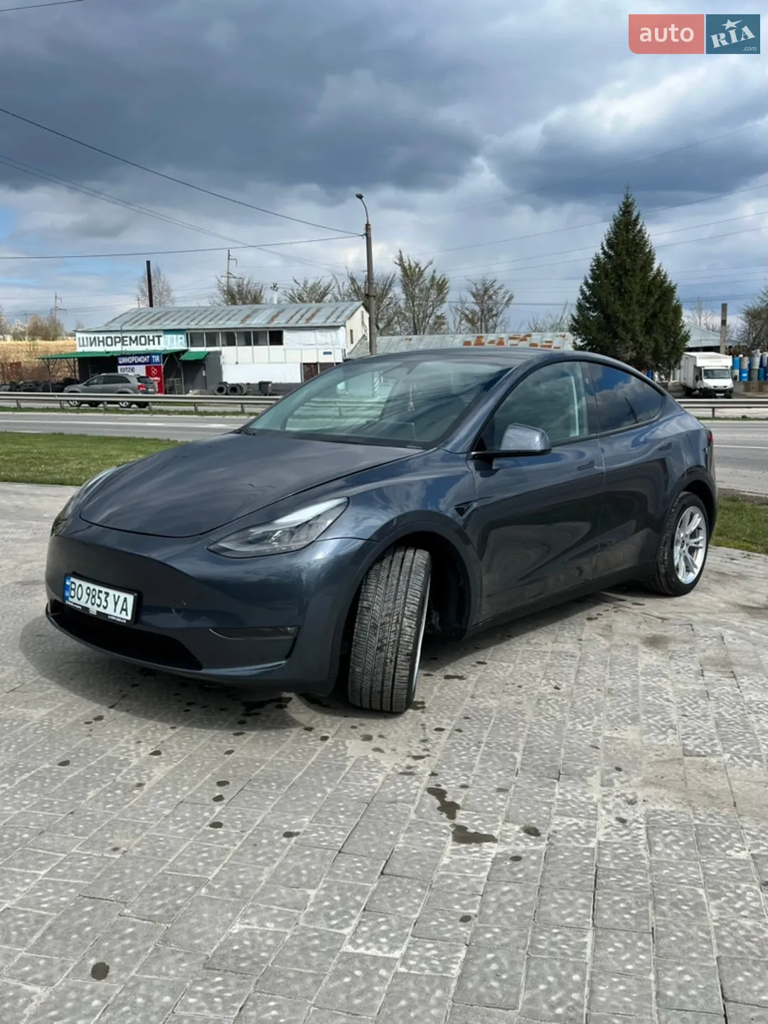 2023 Tesla Model Y - мініатюра 4
