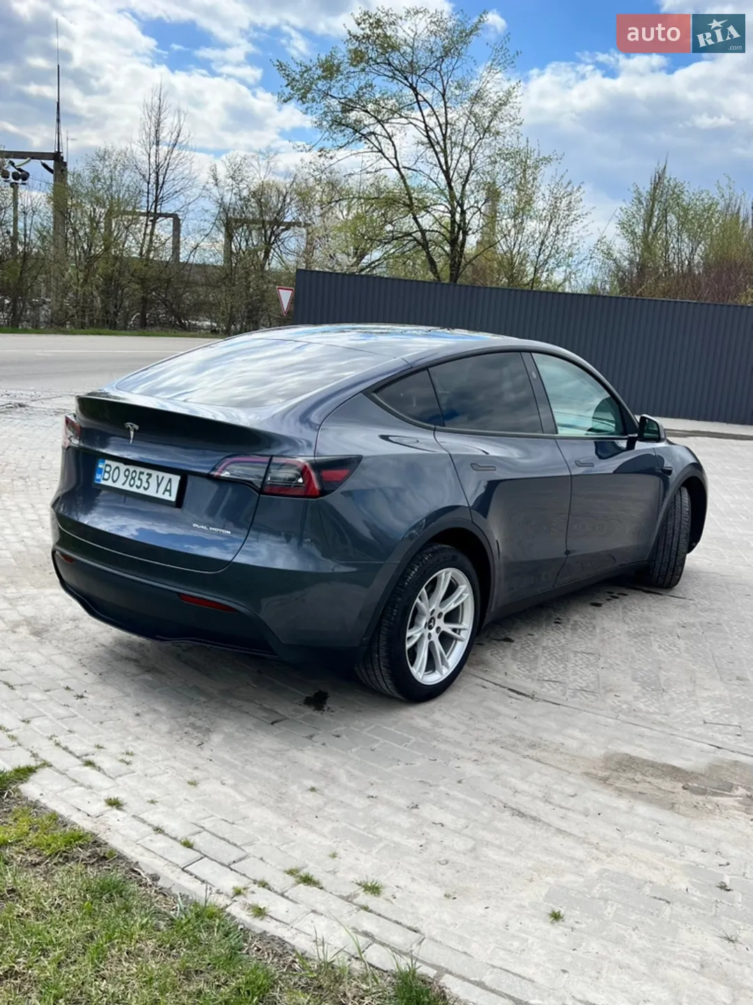2023 Tesla Model Y - мініатюра 9