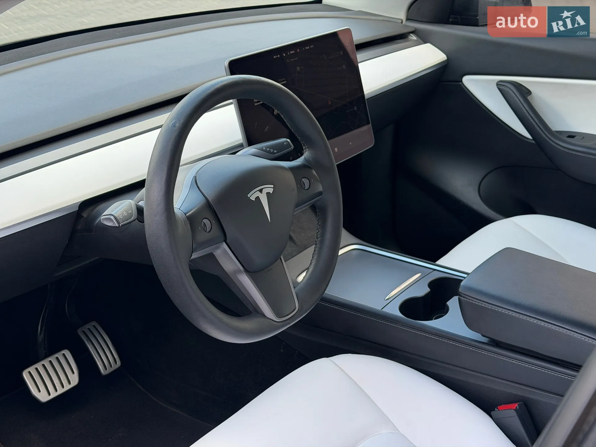 2021 Tesla Model Y - мініатюра 16