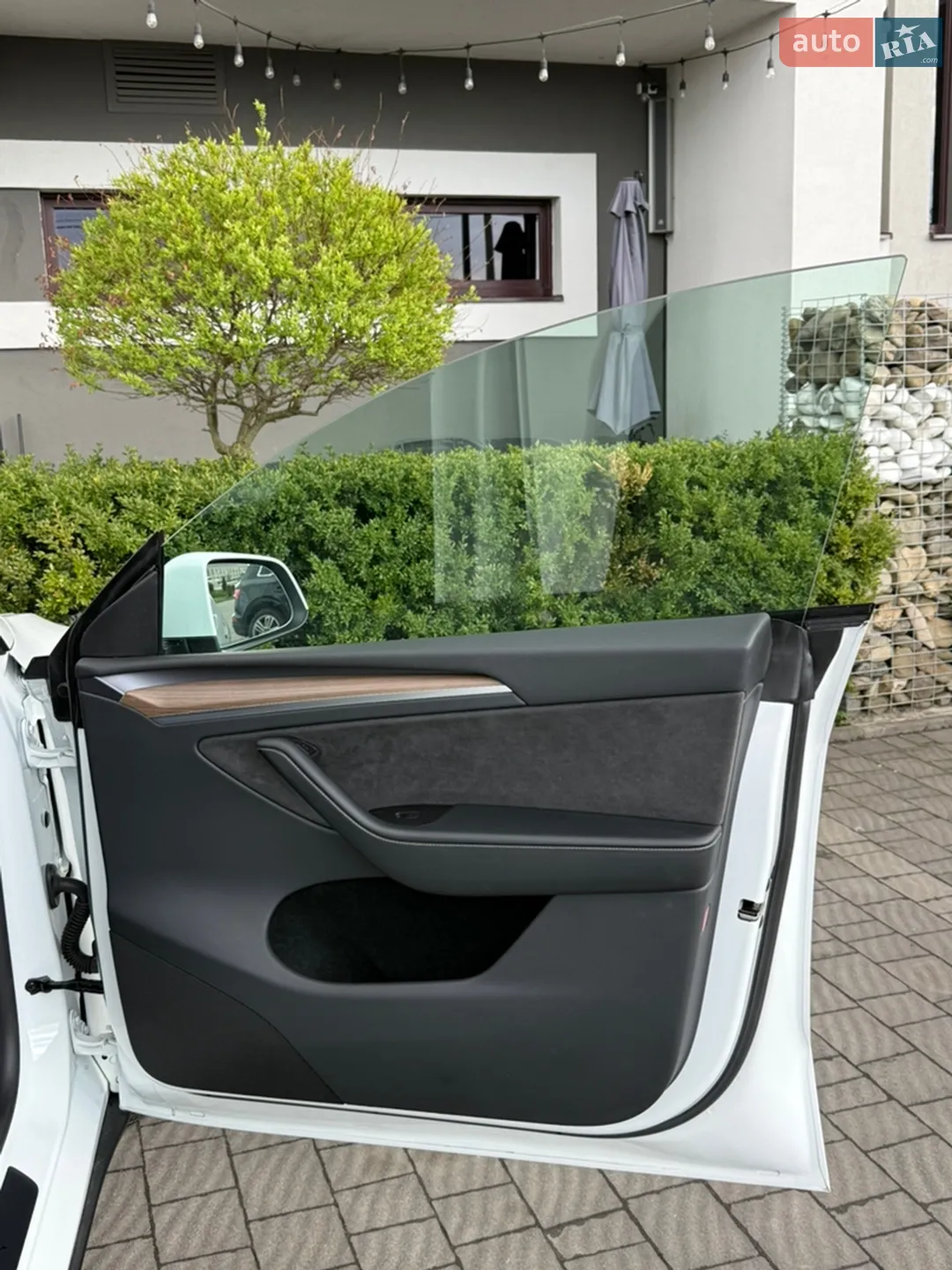 2024 Tesla Model Y - мініатюра 40