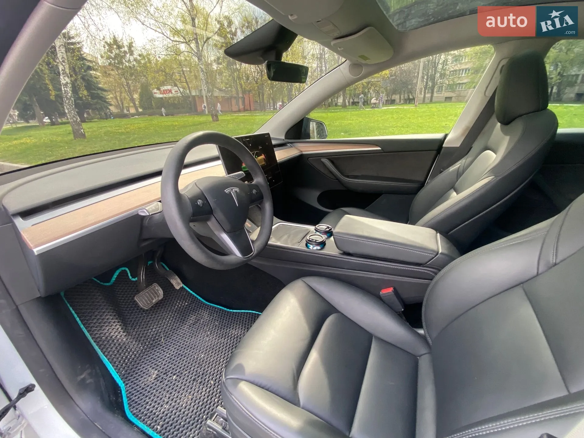 2024 Tesla Model Y - мініатюра 11