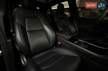 Внедорожник / Кроссовер Tesla Model Y 2020 в Львове