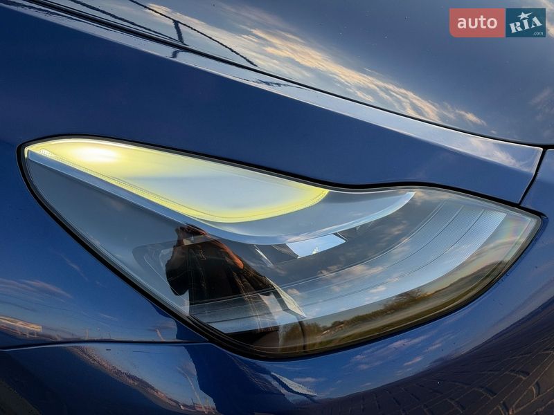 Внедорожник / Кроссовер Tesla Model Y 2021 в Кропивницком