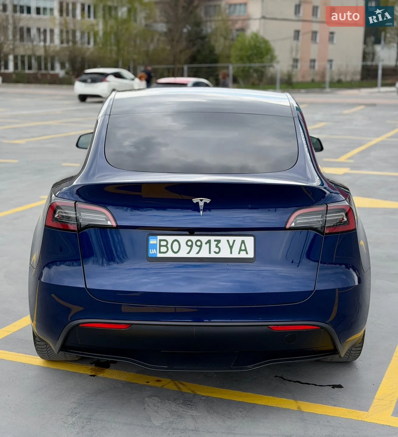 2025 Tesla Model Y - мініатюра 18