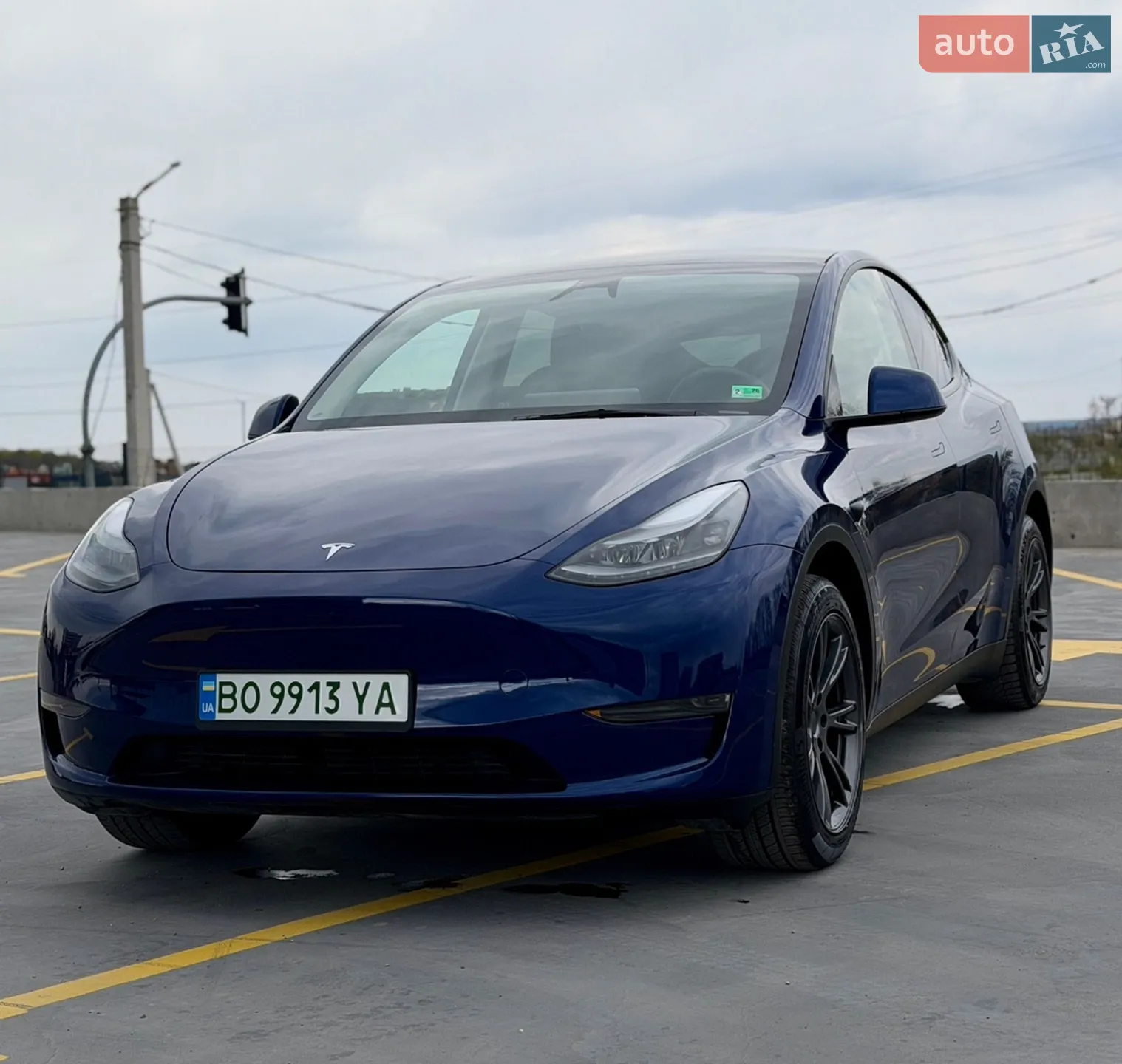 2025 Tesla Model Y - мініатюра 30