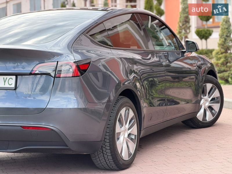 Внедорожник / Кроссовер Tesla Model Y 2022 в Стрые