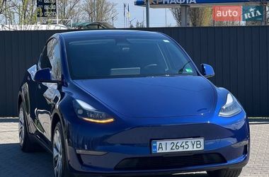 Позашляховик / Кросовер Tesla Model Y 2023 в Києві