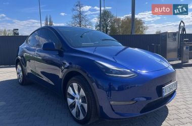 Внедорожник / Кроссовер Tesla Model Y 2023 в Киеве