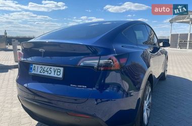 Внедорожник / Кроссовер Tesla Model Y 2023 в Киеве