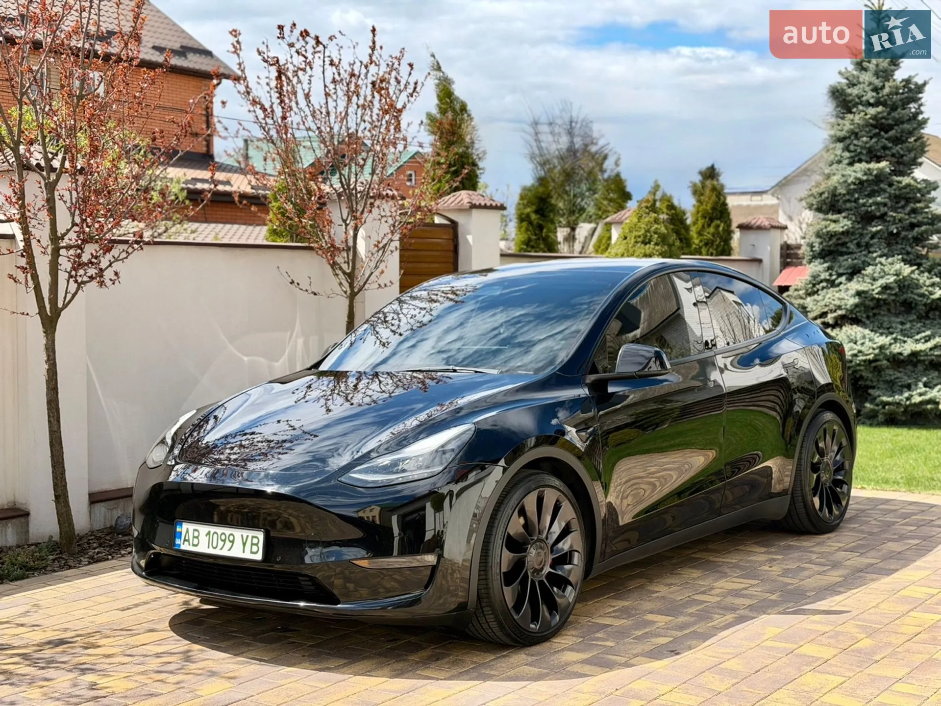 2022 Tesla Model Y - мініатюра 2