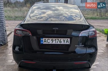 Внедорожник / Кроссовер Tesla Model Y 2021 в Нововолынске