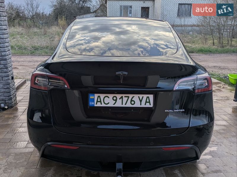 Внедорожник / Кроссовер Tesla Model Y 2021 в Нововолынске