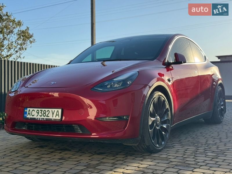 Tesla Model Y 2022