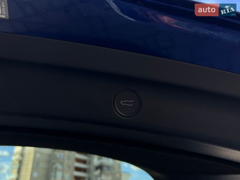 Внедорожник / Кроссовер Tesla Model Y 2020 в Львове