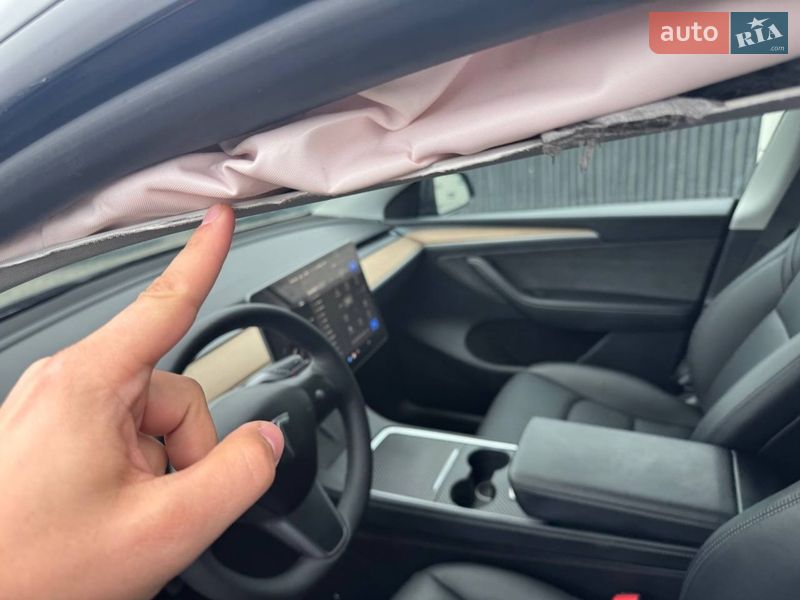 Внедорожник / Кроссовер Tesla Model Y 2023 в Луцке