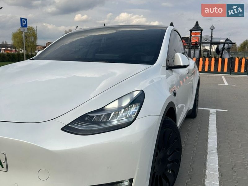Внедорожник / Кроссовер Tesla Model Y 2021 в Виннице