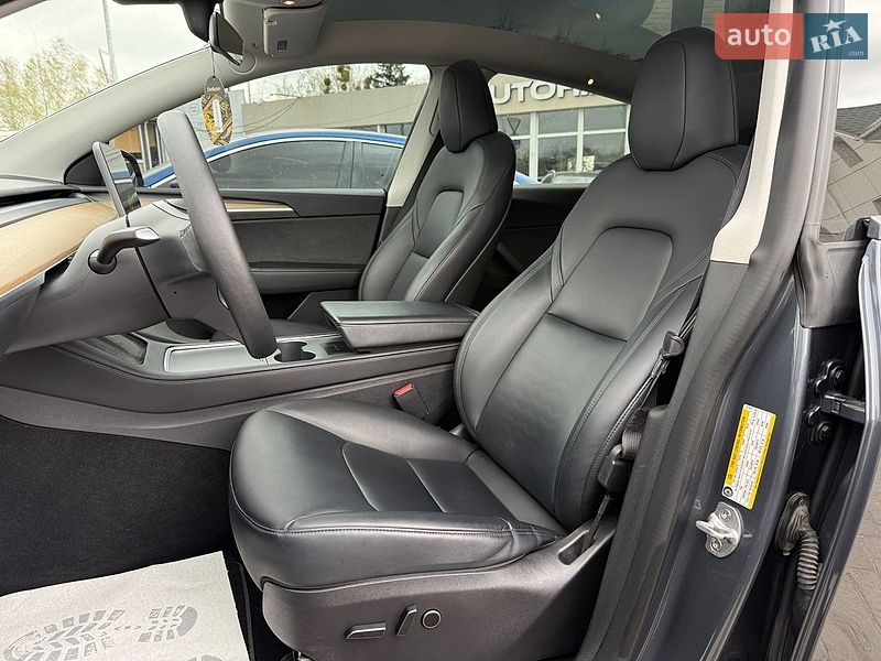 Внедорожник / Кроссовер Tesla Model Y 2022 в Житомире