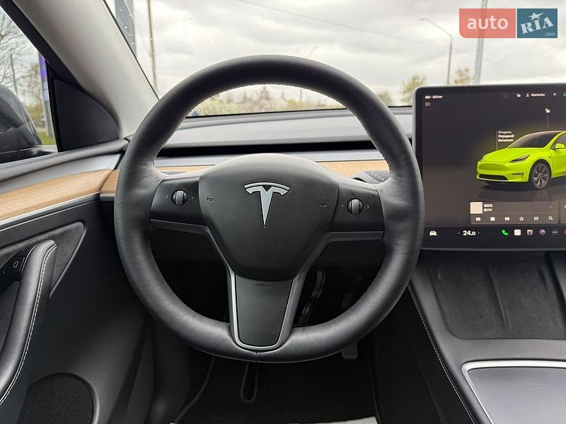 Внедорожник / Кроссовер Tesla Model Y 2022 в Житомире