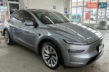 Позашляховик / Кросовер Tesla Model Y 2025 в Одесі