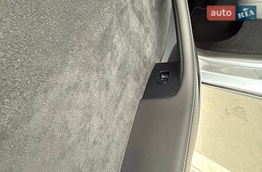 Позашляховик / Кросовер Tesla Model Y 2025 в Одесі