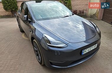 Внедорожник / Кроссовер Tesla Model Y 2023 в Рава-Русской