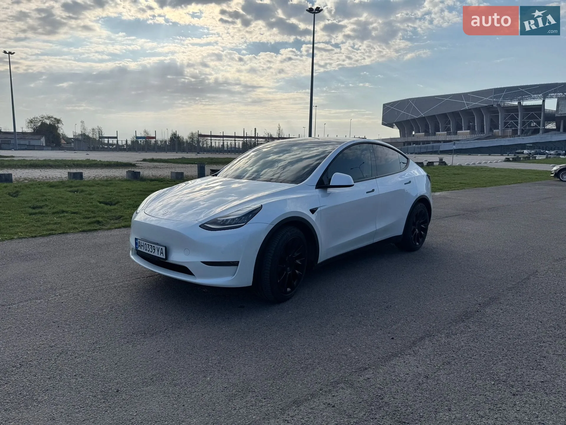 2020 Tesla Model Y - мініатюра 12