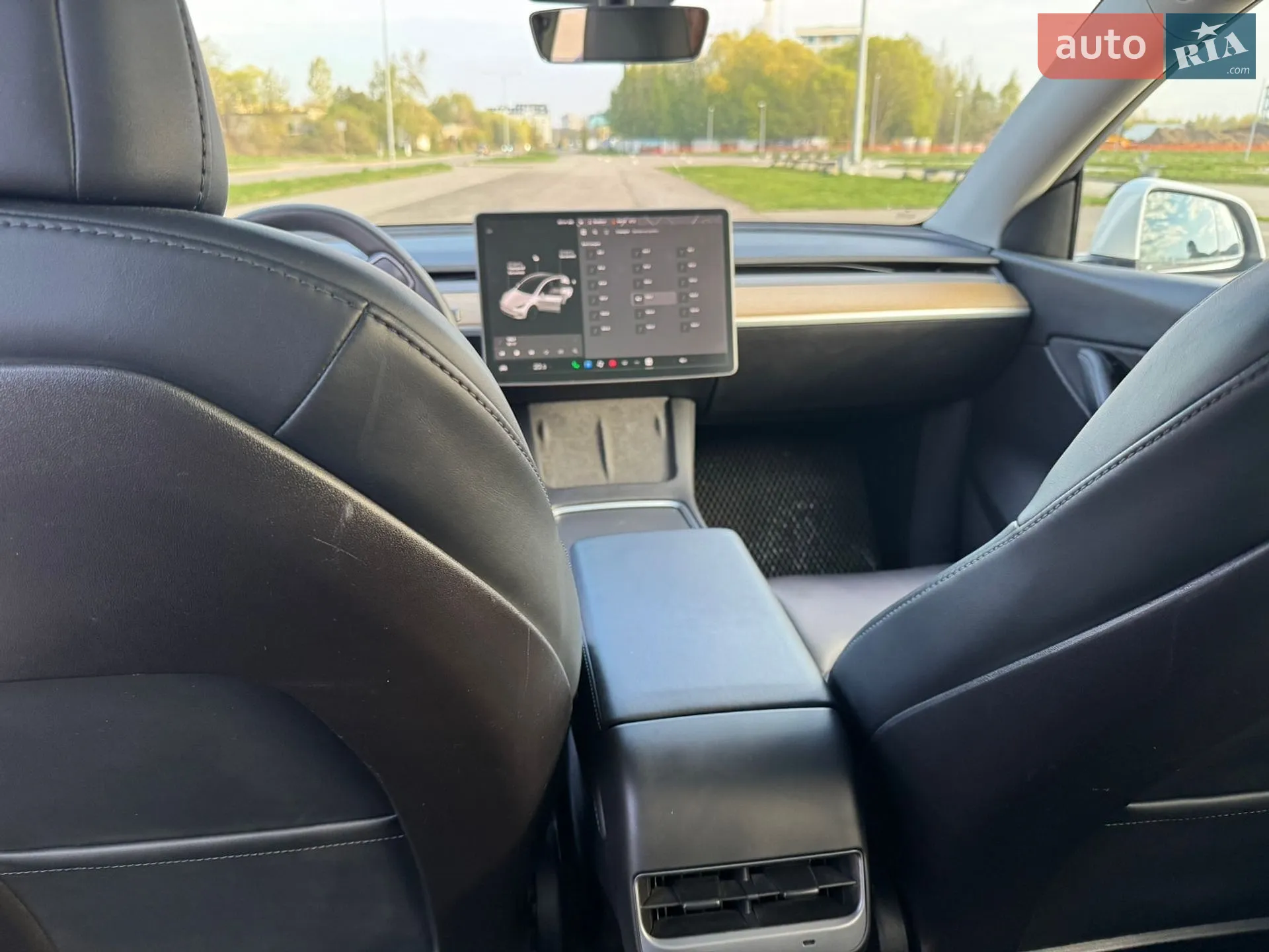 2020 Tesla Model Y - мініатюра 18