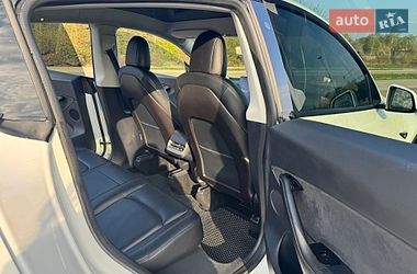Внедорожник / Кроссовер Tesla Model Y 2020 в Львове
