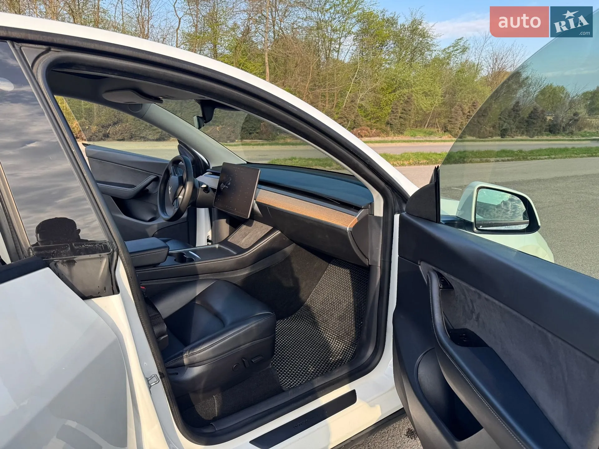 2020 Tesla Model Y - мініатюра 22