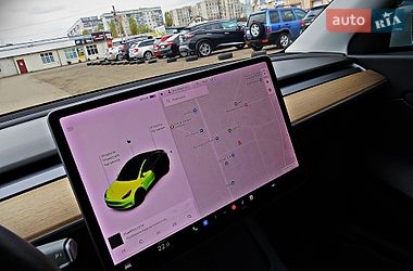 Внедорожник / Кроссовер Tesla Model Y 2021 в Черкассах