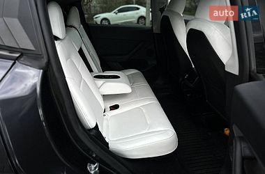 Внедорожник / Кроссовер Tesla Model Y 2024 в Днепре