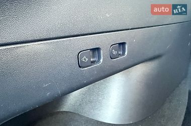 Внедорожник / Кроссовер Tesla Model Y 2021 в Львове