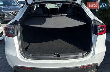 Внедорожник / Кроссовер Tesla Model Y 2023 в Ивано-Франковске