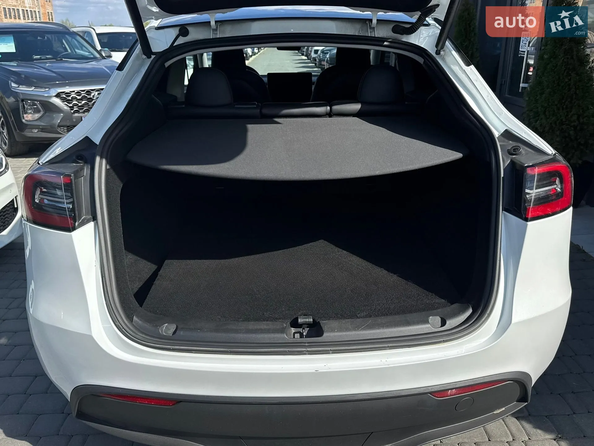 2023 Tesla Model Y - мініатюра 20