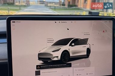 Внедорожник / Кроссовер Tesla Model Y 2022 в Львове