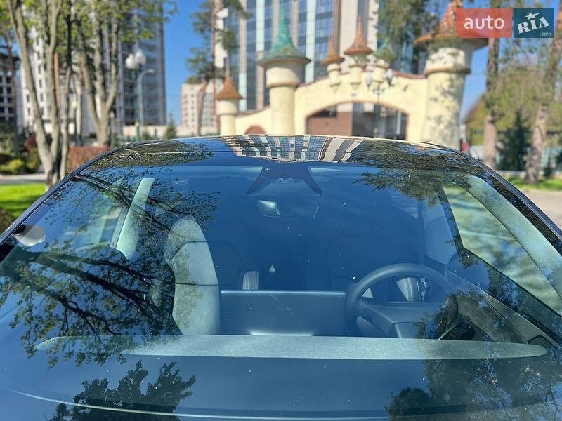 Внедорожник / Кроссовер Tesla Model Y 2025 в Харькове