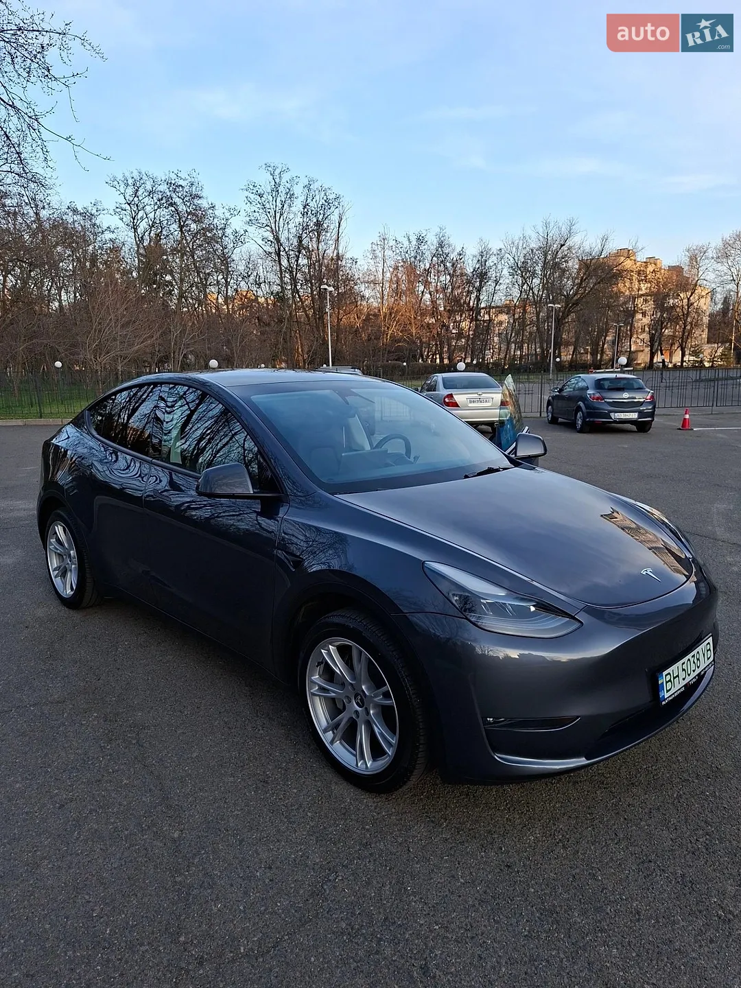 2023 Tesla Model Y - мініатюра 8