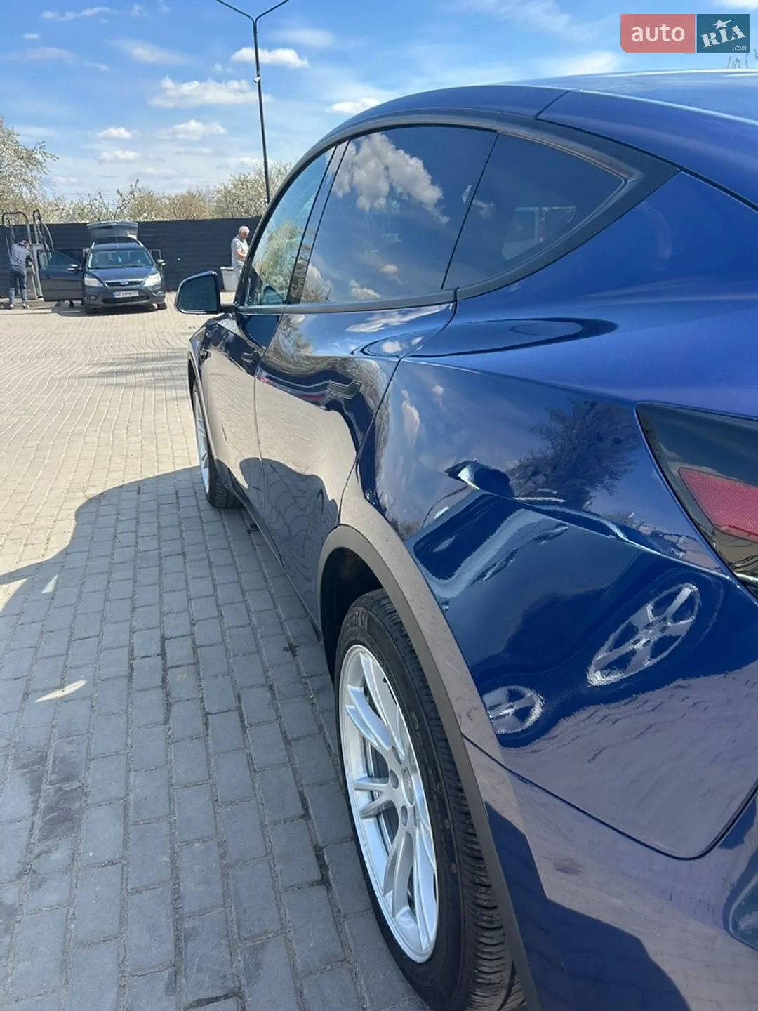 2023 Tesla Model Y - мініатюра 11