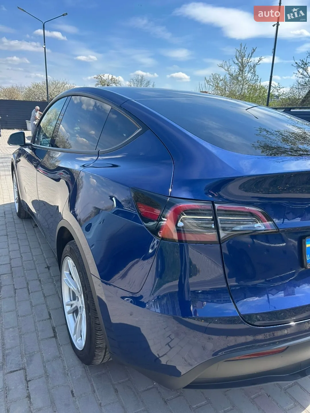 2023 Tesla Model Y - мініатюра 12