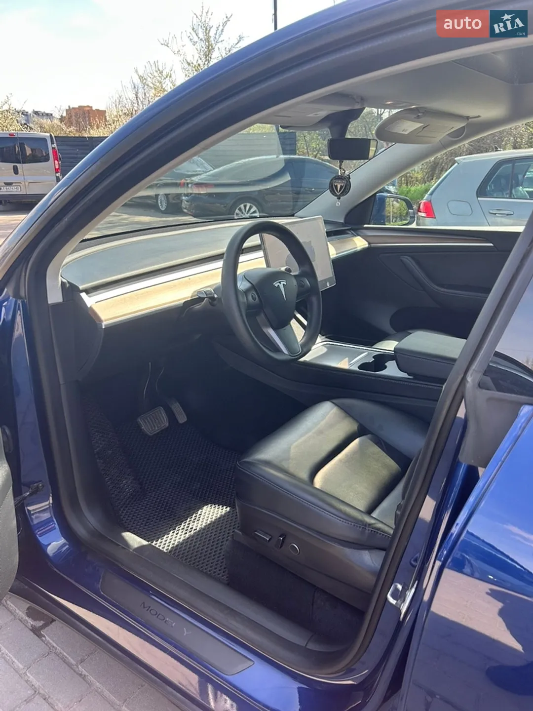 2023 Tesla Model Y - мініатюра 19