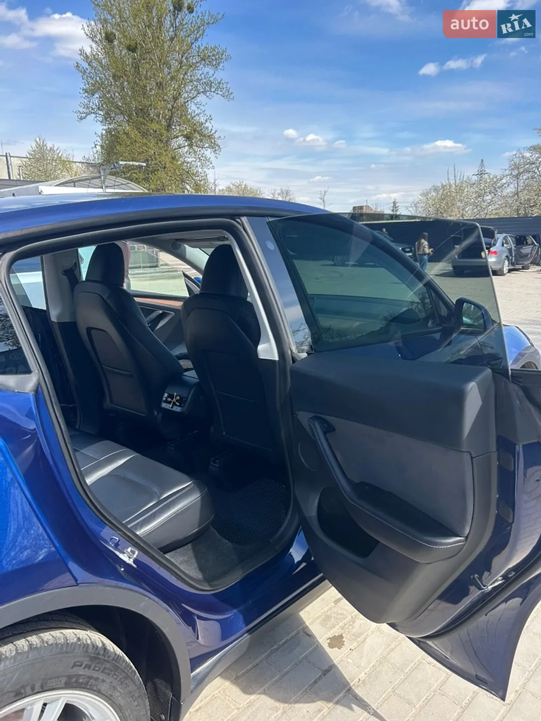 2023 Tesla Model Y - мініатюра 23
