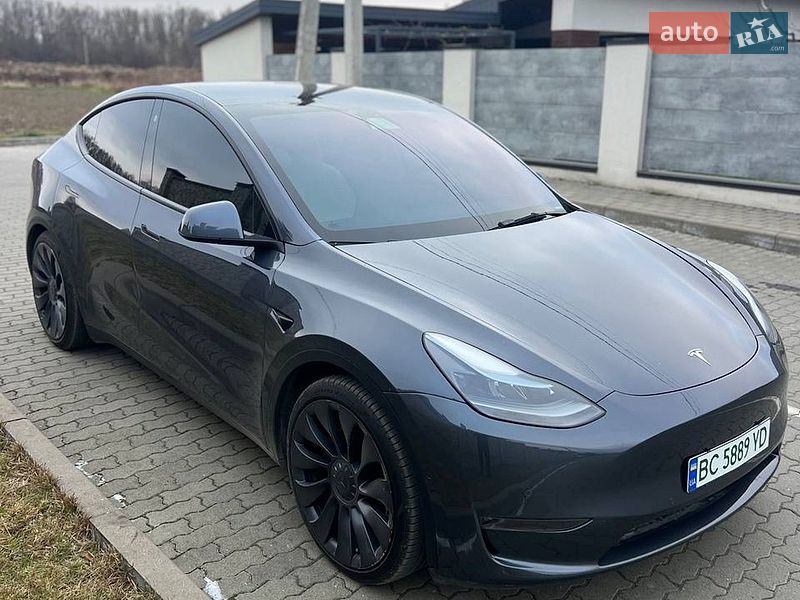 Внедорожник / Кроссовер Tesla Model Y 2021 в Львове