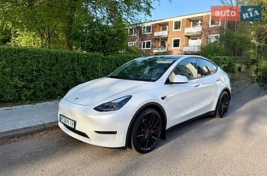 Внедорожник / Кроссовер Tesla Model Y 2022 в Киеве