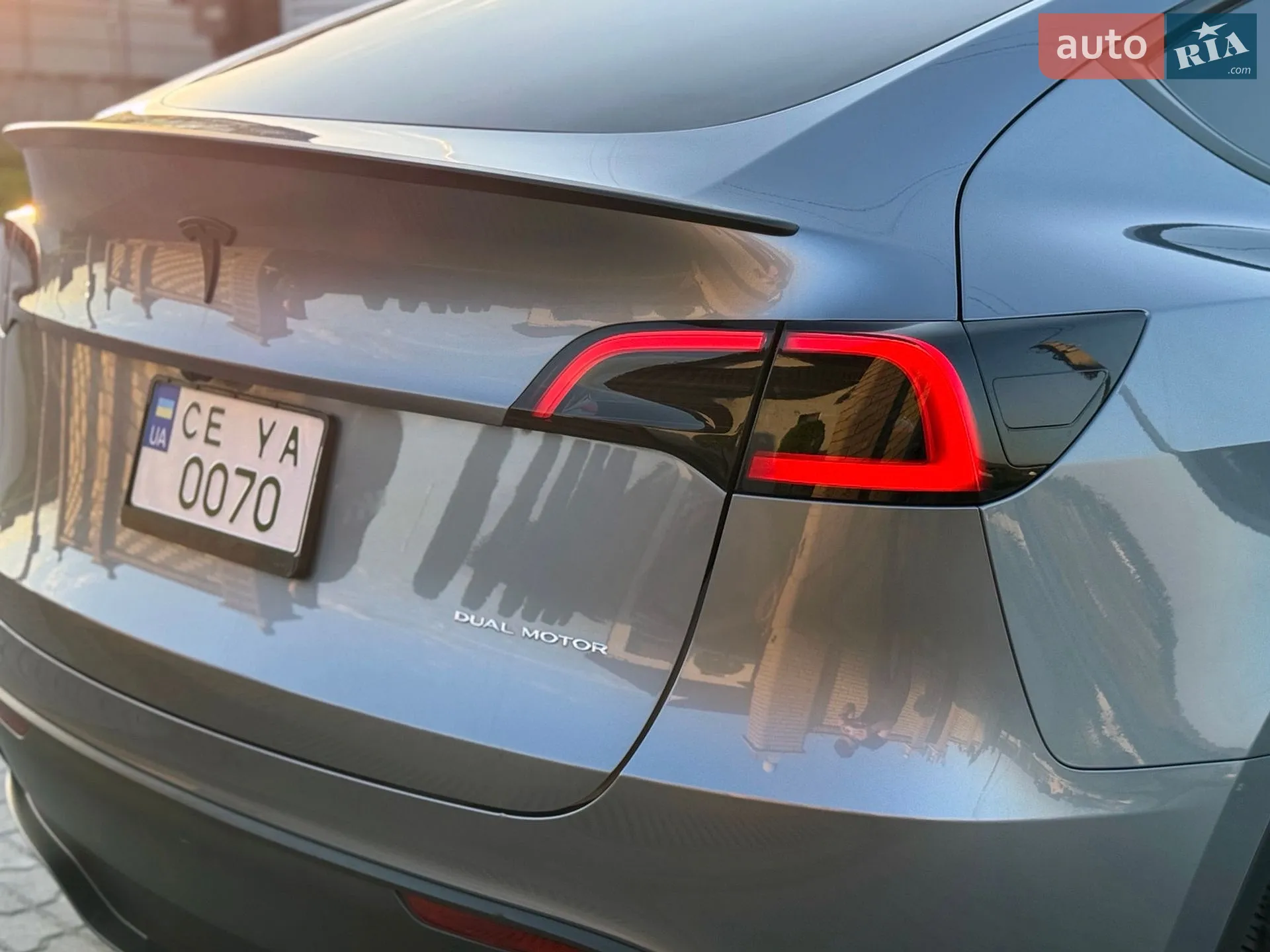 2024 Tesla Model Y - мініатюра 18