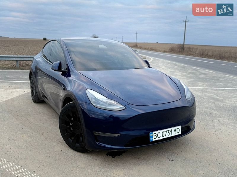 Tesla Model Y 2020