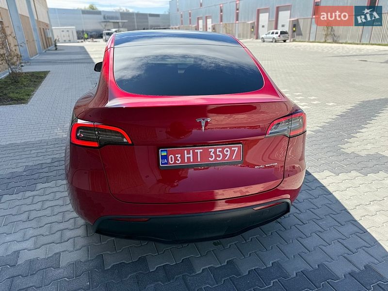 Позашляховик / Кросовер Tesla Model Y 2023 в Львові