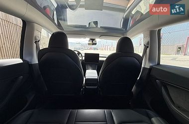 Позашляховик / Кросовер Tesla Model Y 2023 в Львові